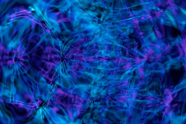 An abstract digital artwork featuring swirling blue and purple waves with a smooth, fluid texture. Abstrait 4K