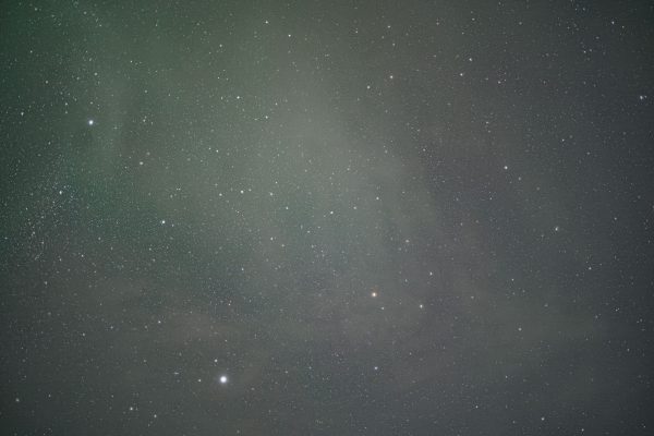 Beautiful night sky filled with stars over Nuuk, Greenland, showcasing celestial wonders. Espace 4K
