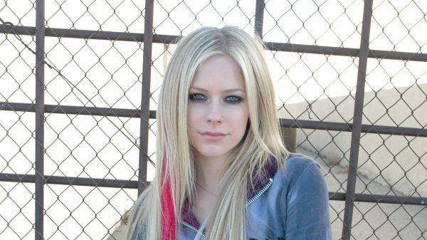 Avril Lavigne, blonde, women Women 4K