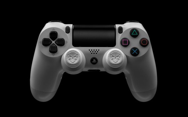 Close-up of a white PS4 controller on a black background, highlighting gaming design. Gaming 4K