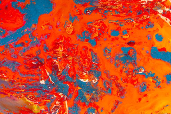 Colorful abstract artwork featuring striking blue and orange swirls and textures. Abstrait 4K