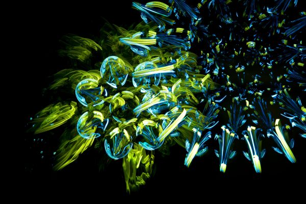 Dynamic fractal artwork featuring vibrant blue and green shapes on a black background, creating a stunning abstract composition. Abstrait 4K
