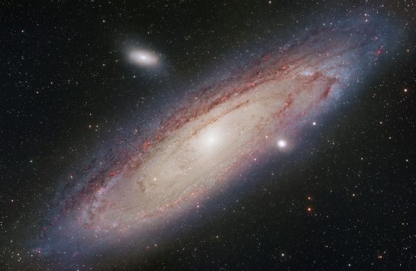 High-resolution image of the Andromeda Galaxy (M31) captured in La Fresneda, Aragón, España. Espace 4K