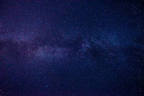 Majestic view of the Milky Way with countless stars in a dark night sky. Espace 4K