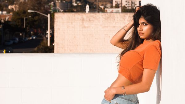 Model, women, hands in hair Women 4K
