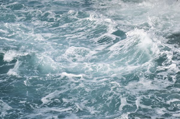 Vibrant ocean waves showcasing dynamic movement and energy, perfect for nature-focused projects. Nature 4K