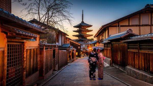 Japanese women, pagoda, Japan Women 4K